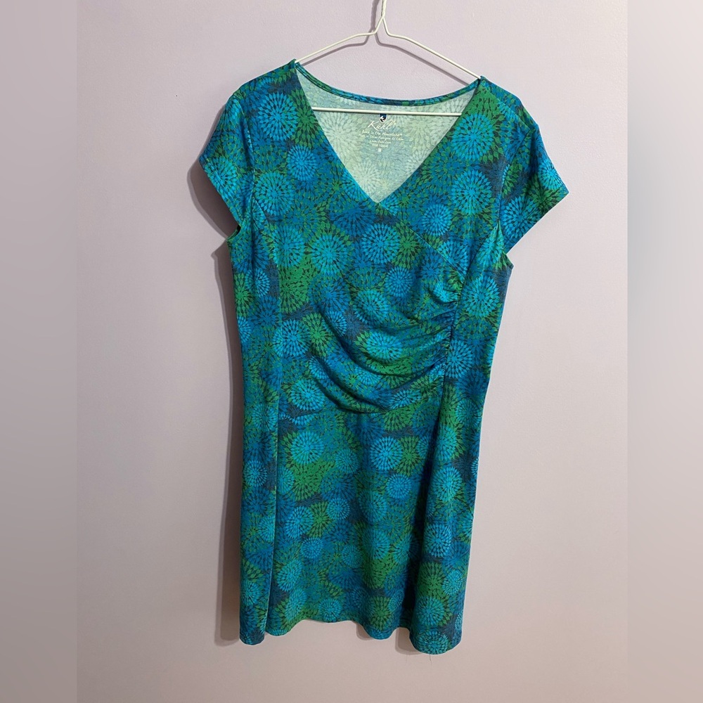Kühl Ruched V-Neck Dress